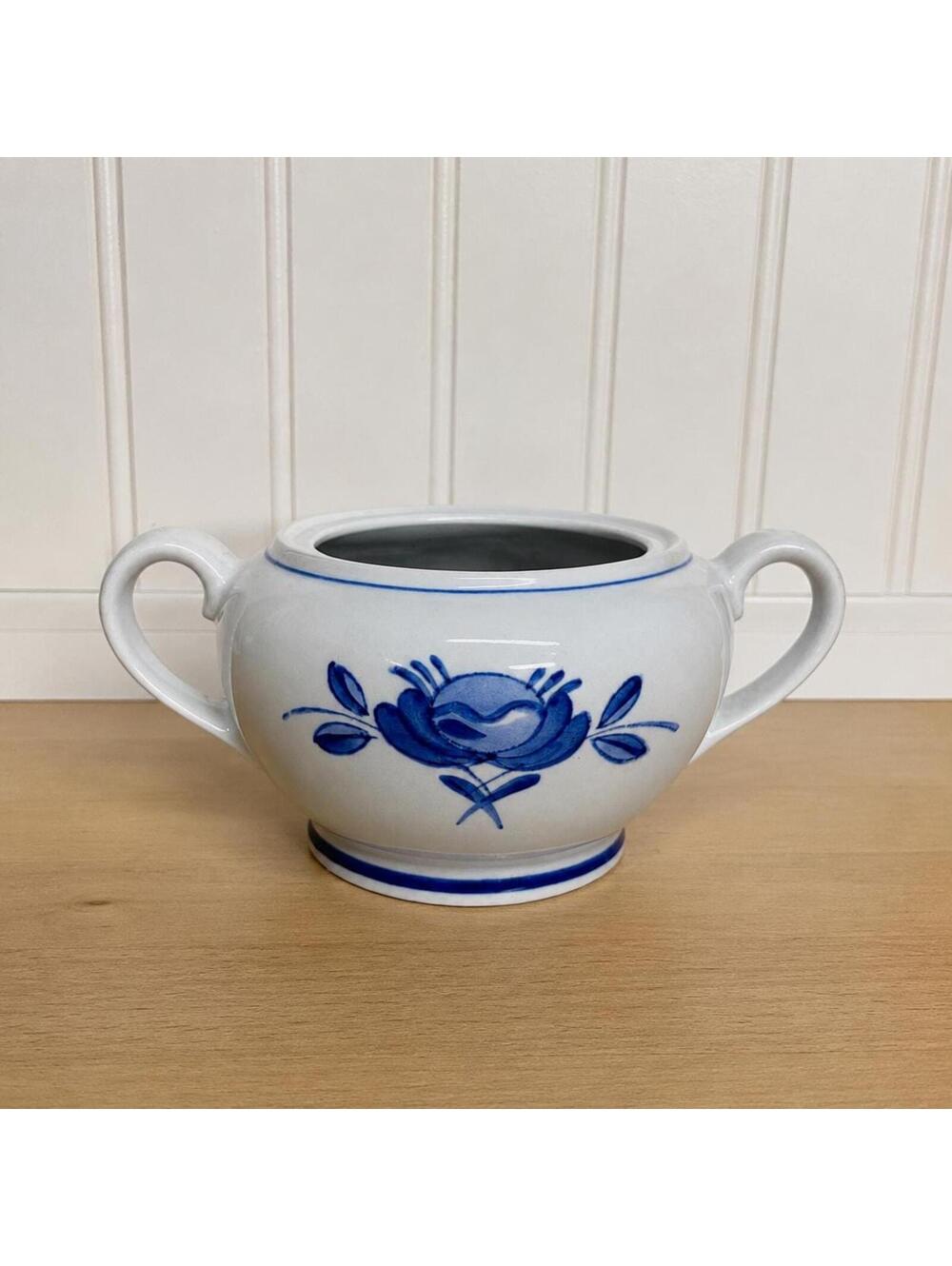 Arabia Blue Rose Handpainted Ceramic Sugar Bowl Finland - Picture 1 of 5